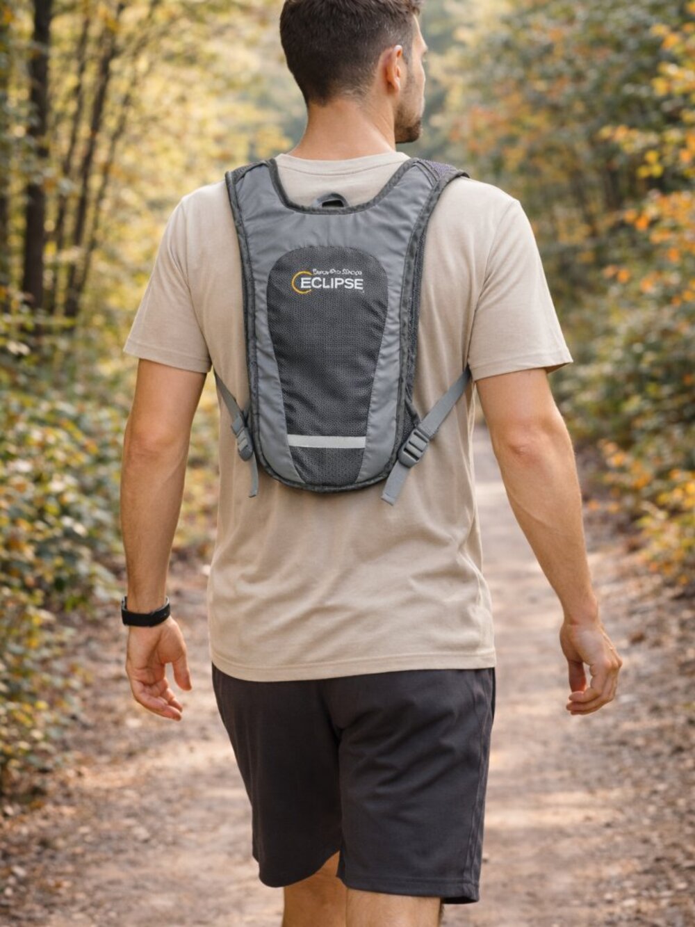 Bass Pro Shops Eclipse Hydration Pack 1.5L Gray Lightweight Backpack Unisex